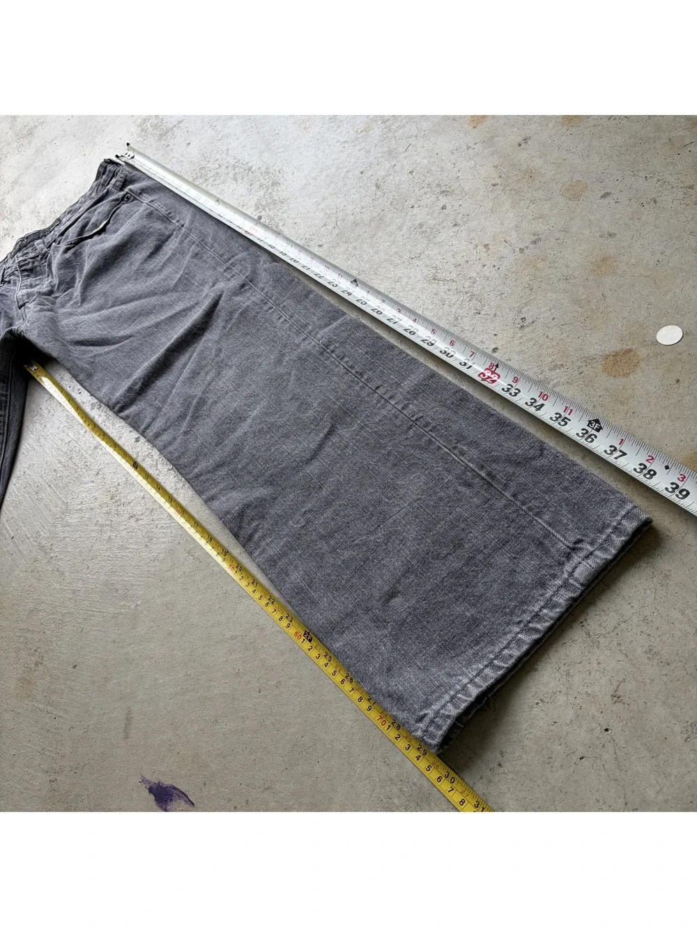 Rocawear measurements shown